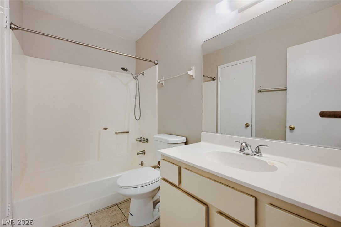 4362 Caliente Street 11 Property Photo 10
