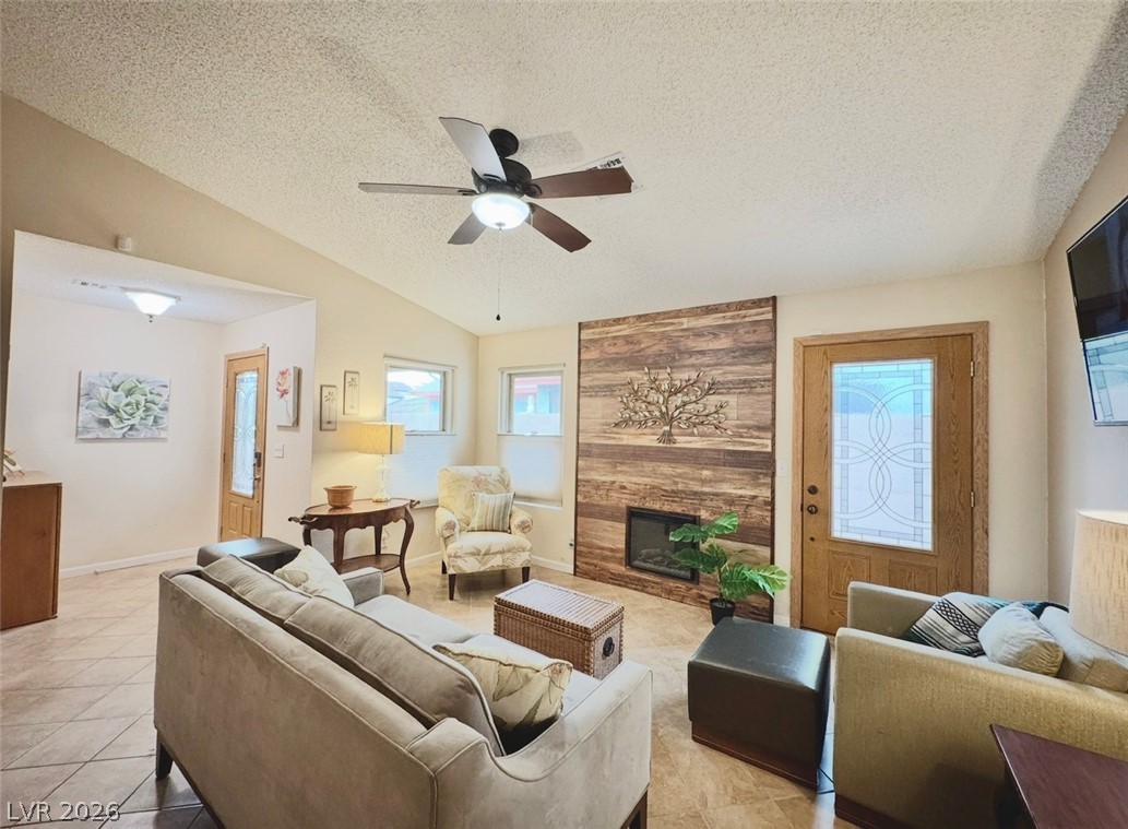 525 Tabony Avenue Property Photo 1