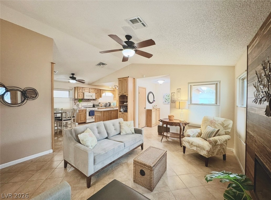 525 Tabony Avenue Property Photo 11