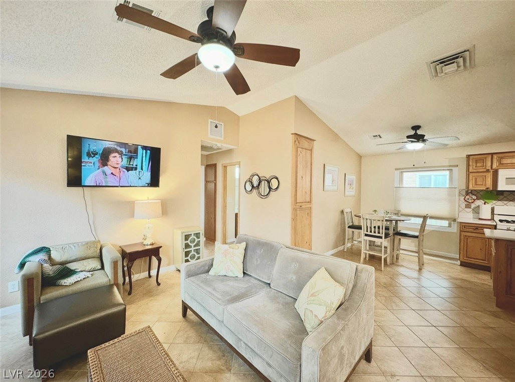 525 Tabony Avenue Property Photo 12