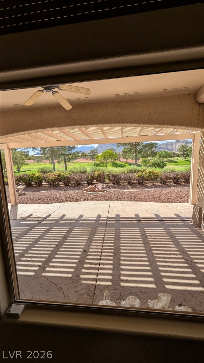 2729 Spalding Drive Property Photo 4