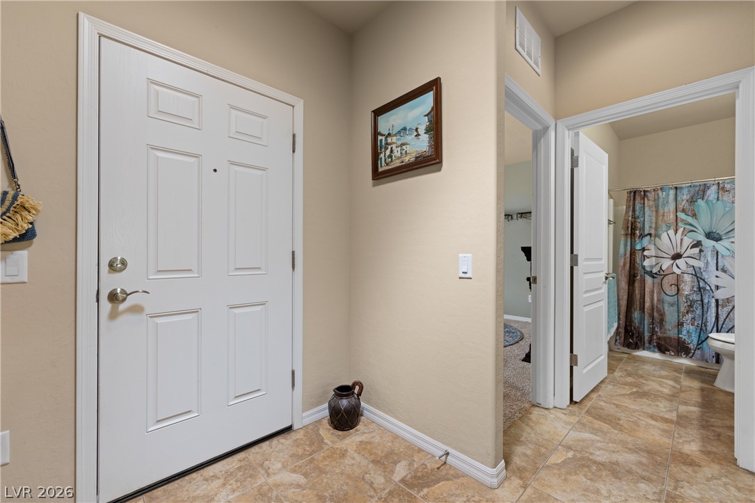 1440 Waterfall Lane Property Photo 5