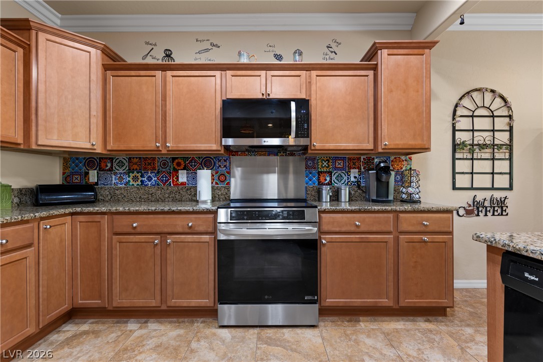 1440 Waterfall Lane Property Photo 35