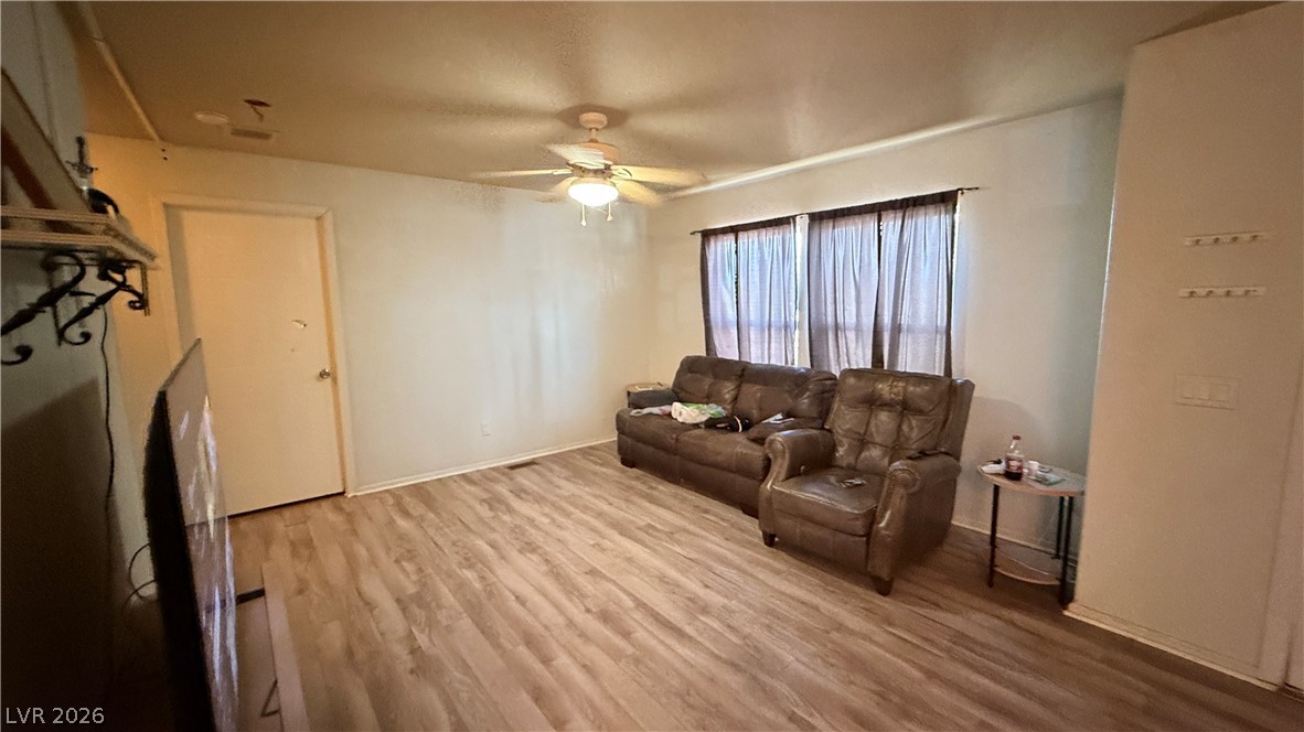 855 Spring Road Property Photo 4