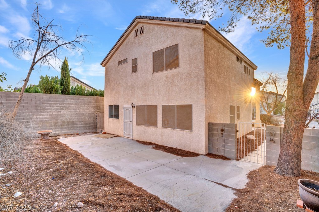 4321 Coyote Crest Court Property Photo 35