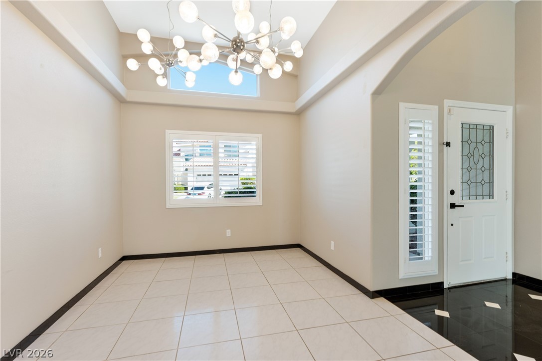 5049 Forest Oaks Drive Property Photo 18