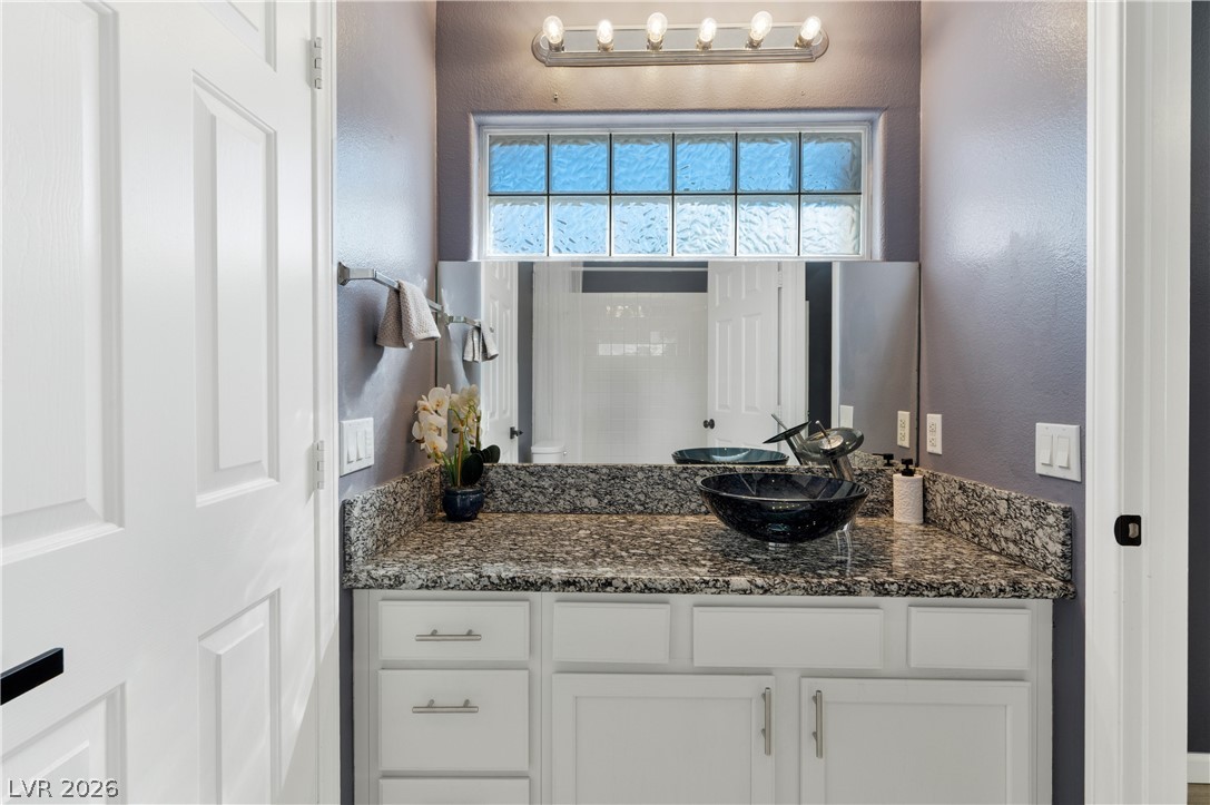 5049 Forest Oaks Drive Property Photo 25