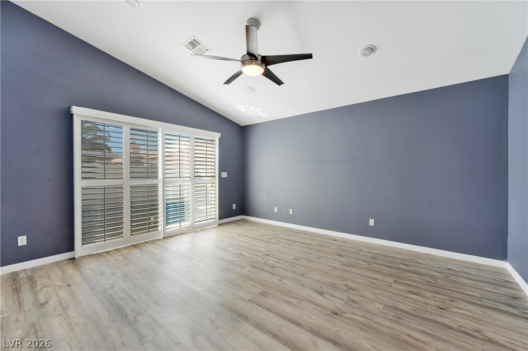 5049 Forest Oaks Drive Property Photo 28