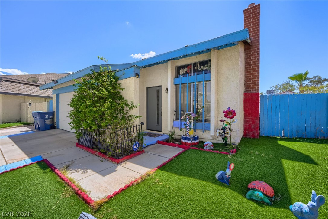 4385 Sunnyview Court Property Photo 5