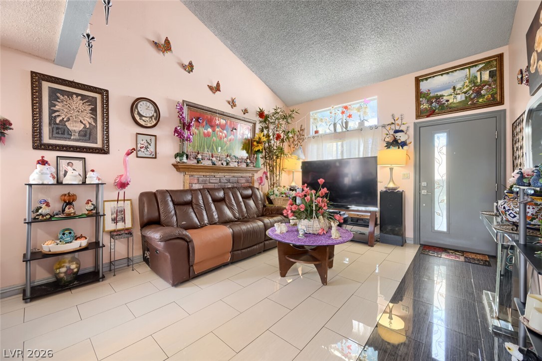 4385 Sunnyview Court Property Photo 13