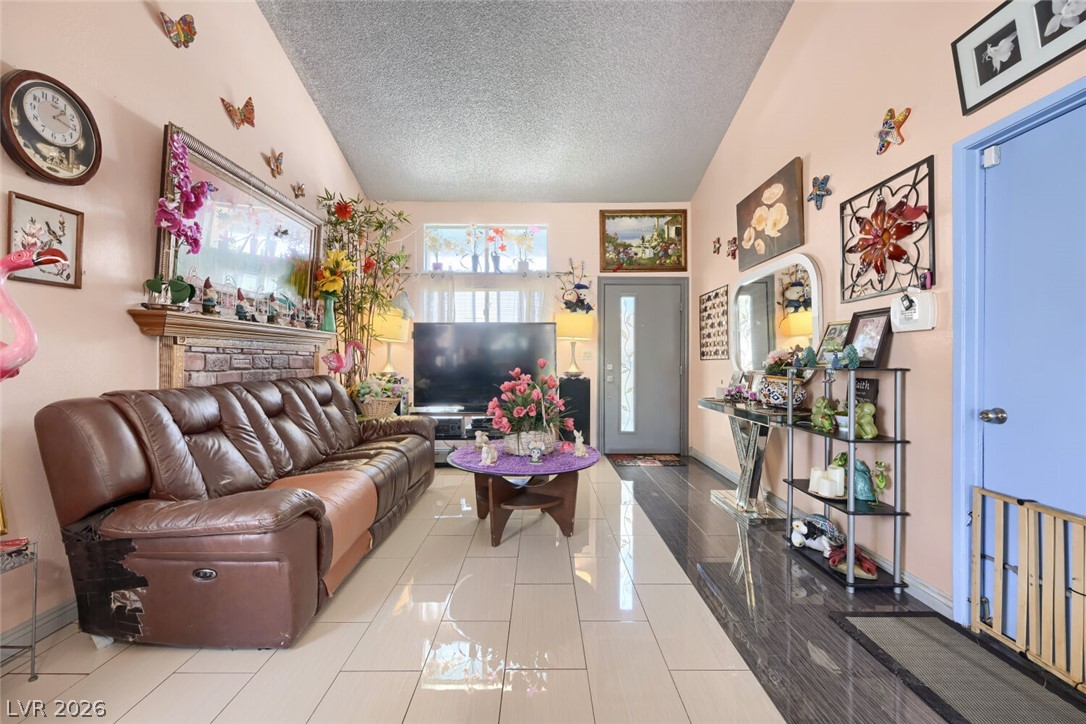 4385 Sunnyview Court Property Photo 17