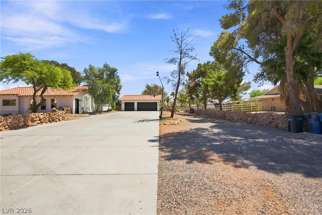 7744 Rancho Destino Road Property Photo 40