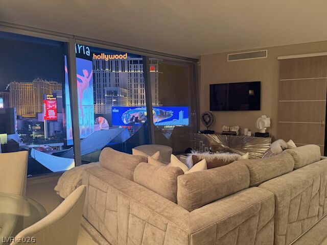 3722 South Las Vegas Boulevard 807 Property Photo 3