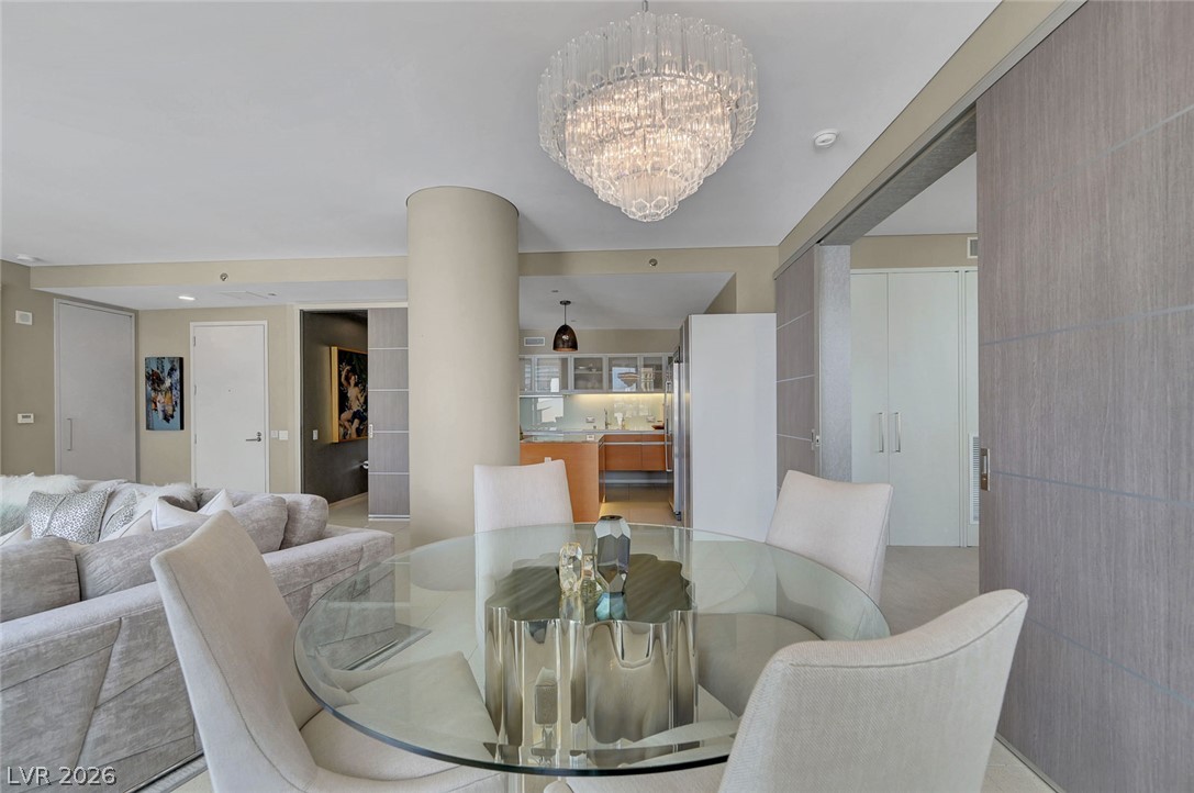 3722 South Las Vegas Boulevard 807 Property Photo 16