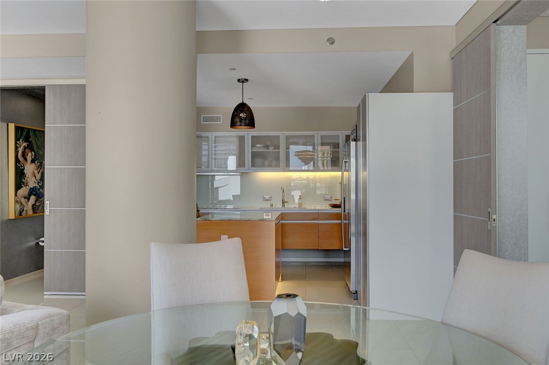 3722 South Las Vegas Boulevard 807 Property Photo 17