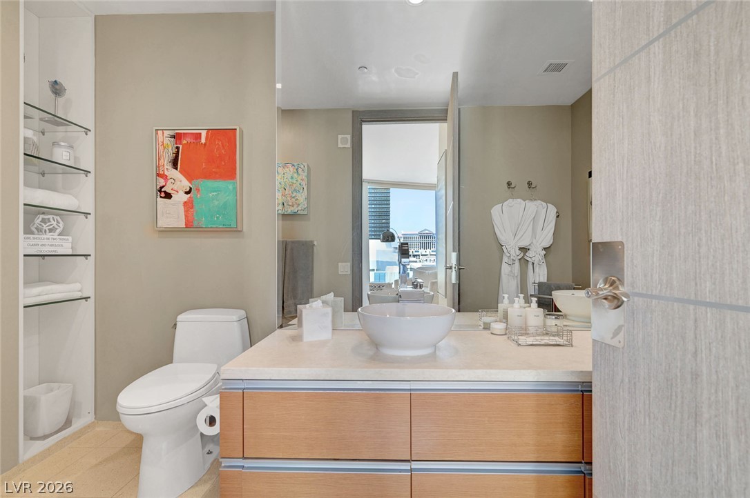 3722 South Las Vegas Boulevard 807 Property Photo 49