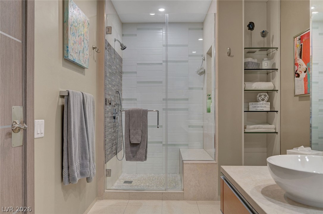 3722 South Las Vegas Boulevard 807 Property Photo 51