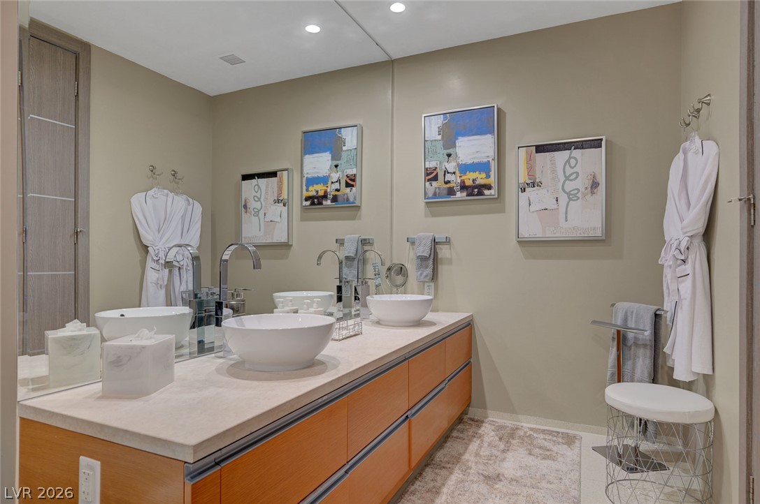 3722 South Las Vegas Boulevard 807 Property Photo 52
