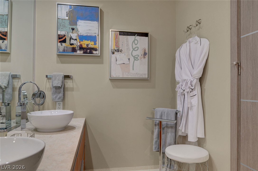 3722 South Las Vegas Boulevard 807 Property Photo 54