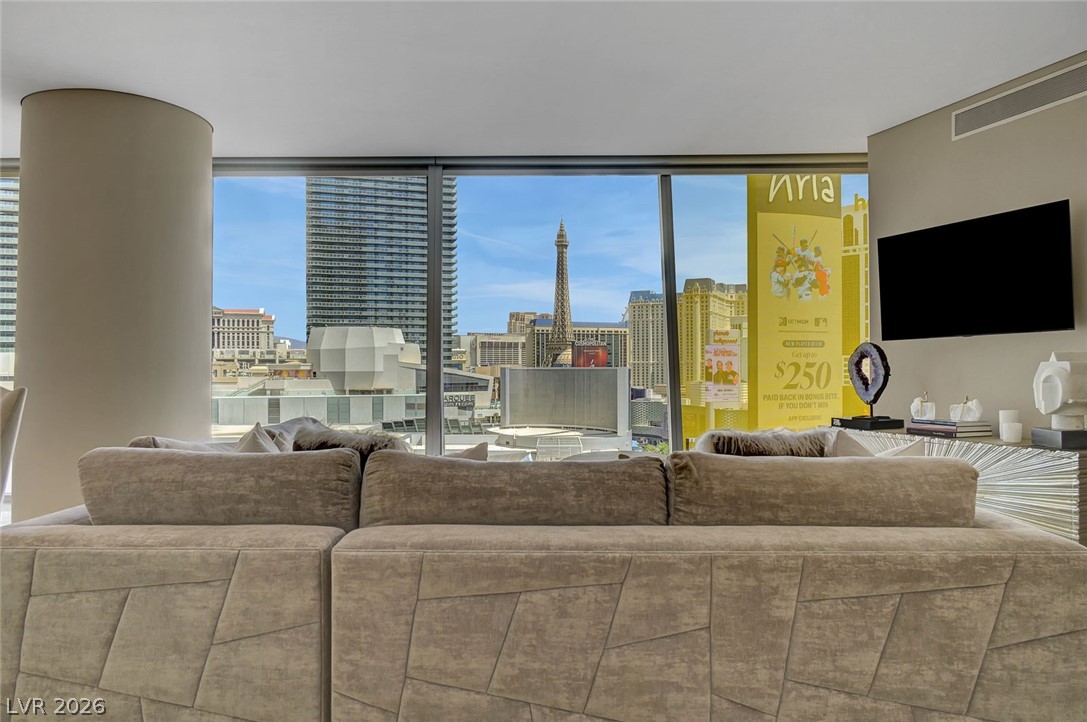 3722 South Las Vegas Boulevard 807 Property Photo 66