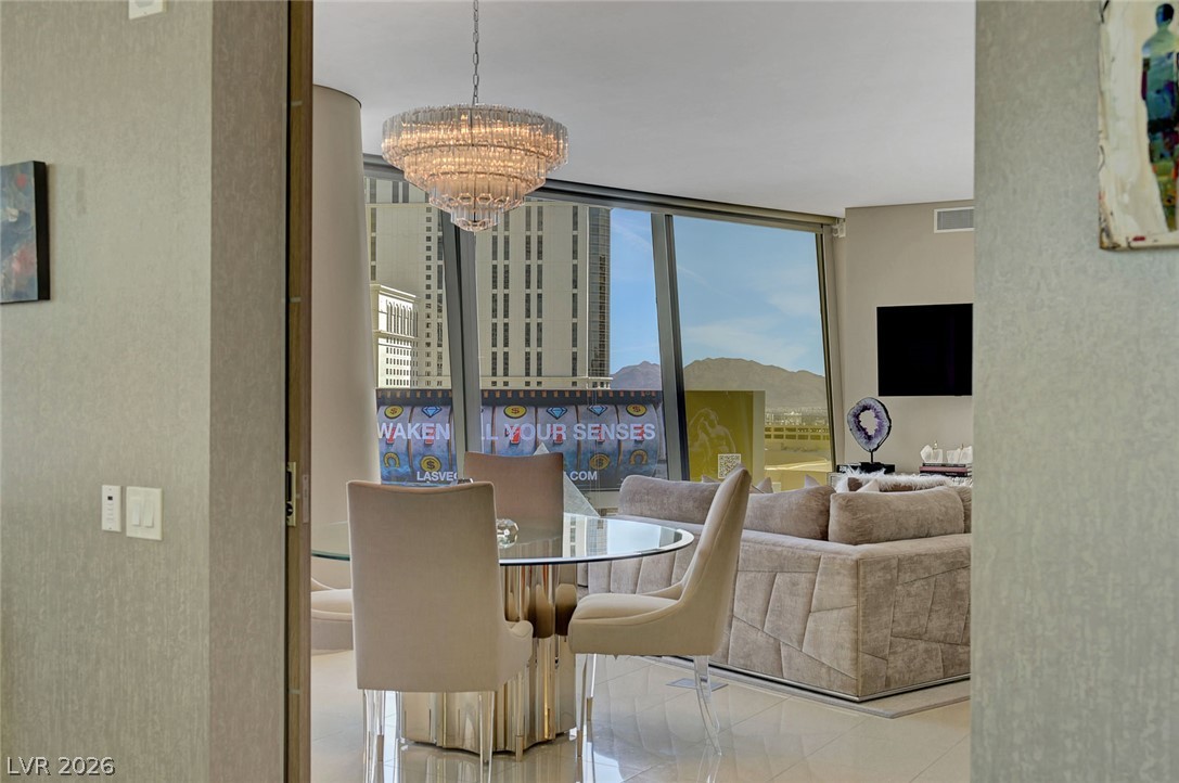 3722 South Las Vegas Boulevard 807 Property Photo 88