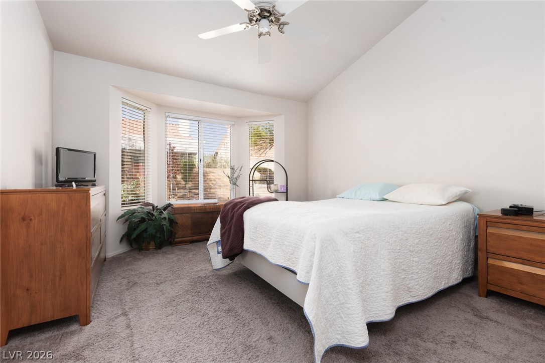 2409 Desert Sands Drive Property Photo 13