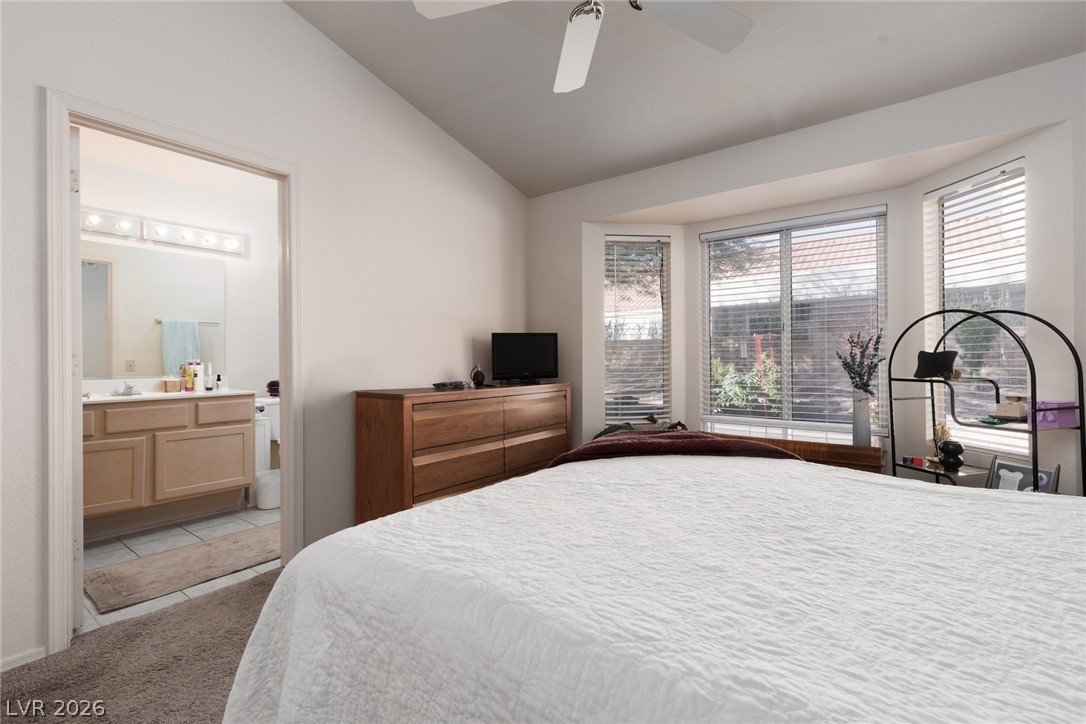 2409 Desert Sands Drive Property Photo 14