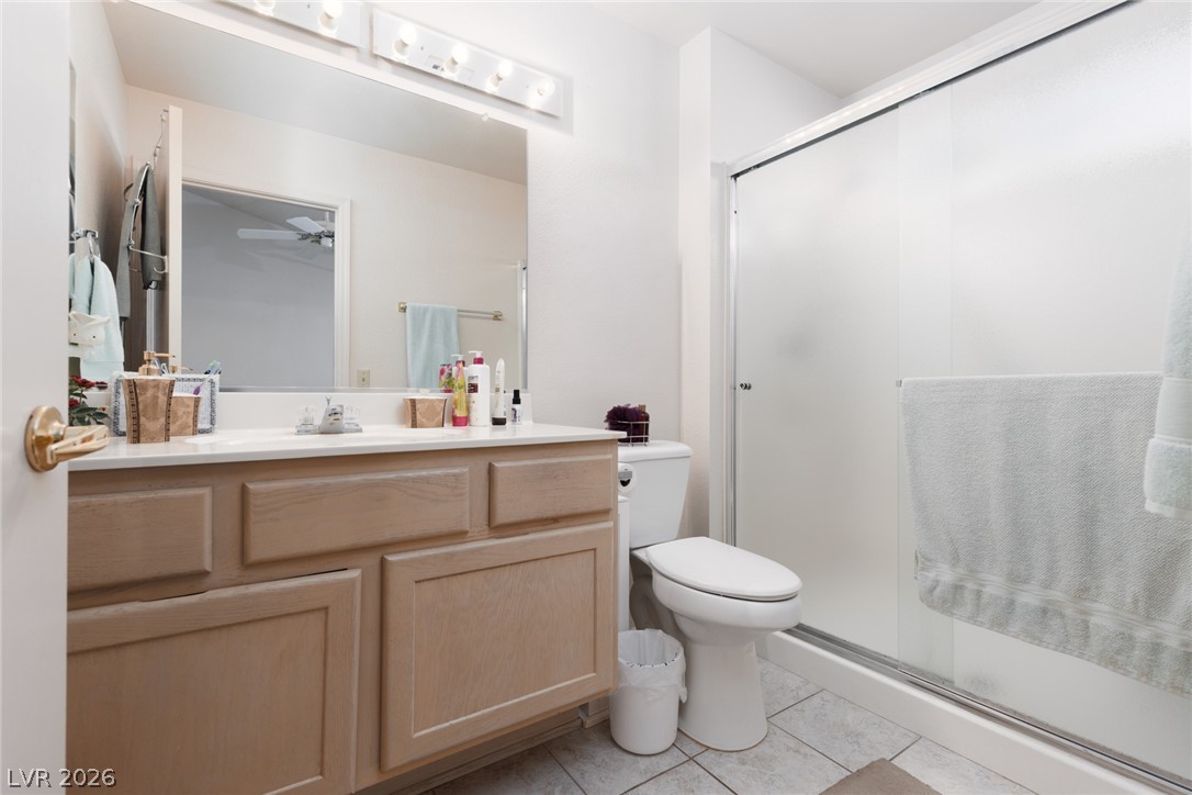 2409 Desert Sands Drive Property Photo 15