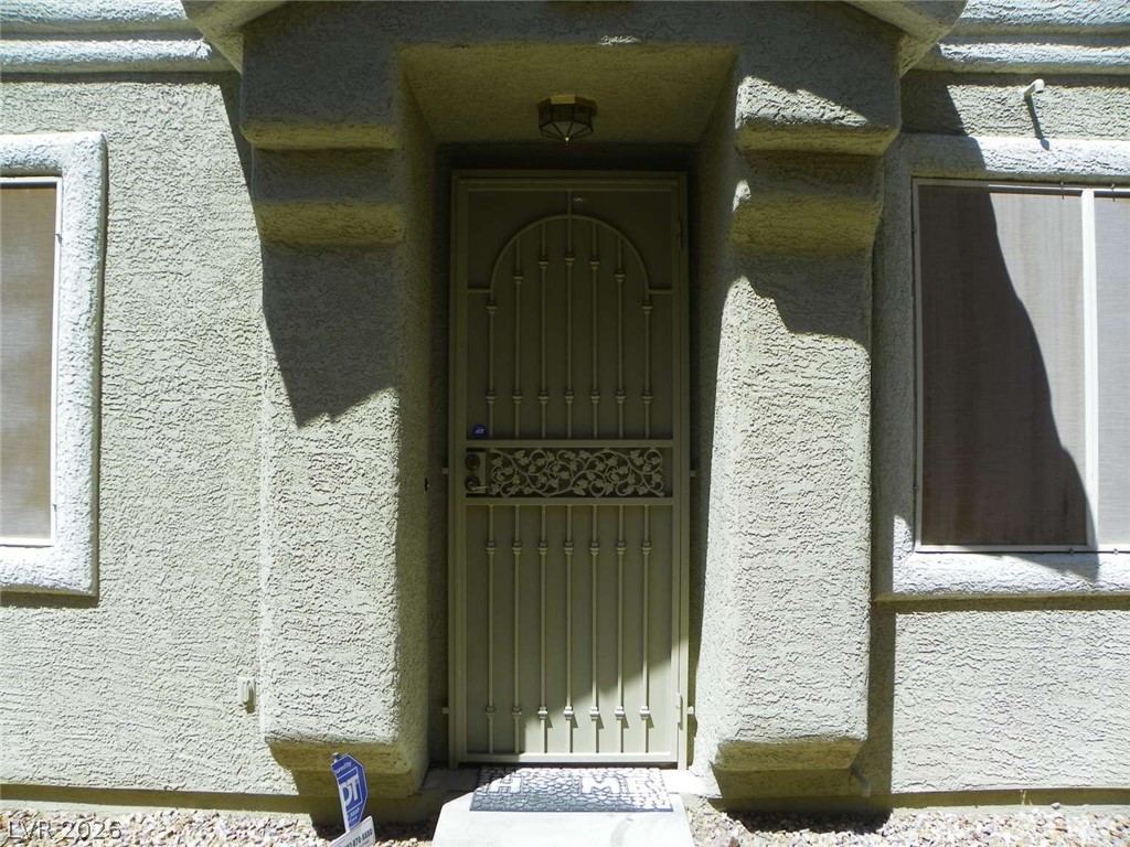 6233 Ordaz Avenue 103 Property Photo 1