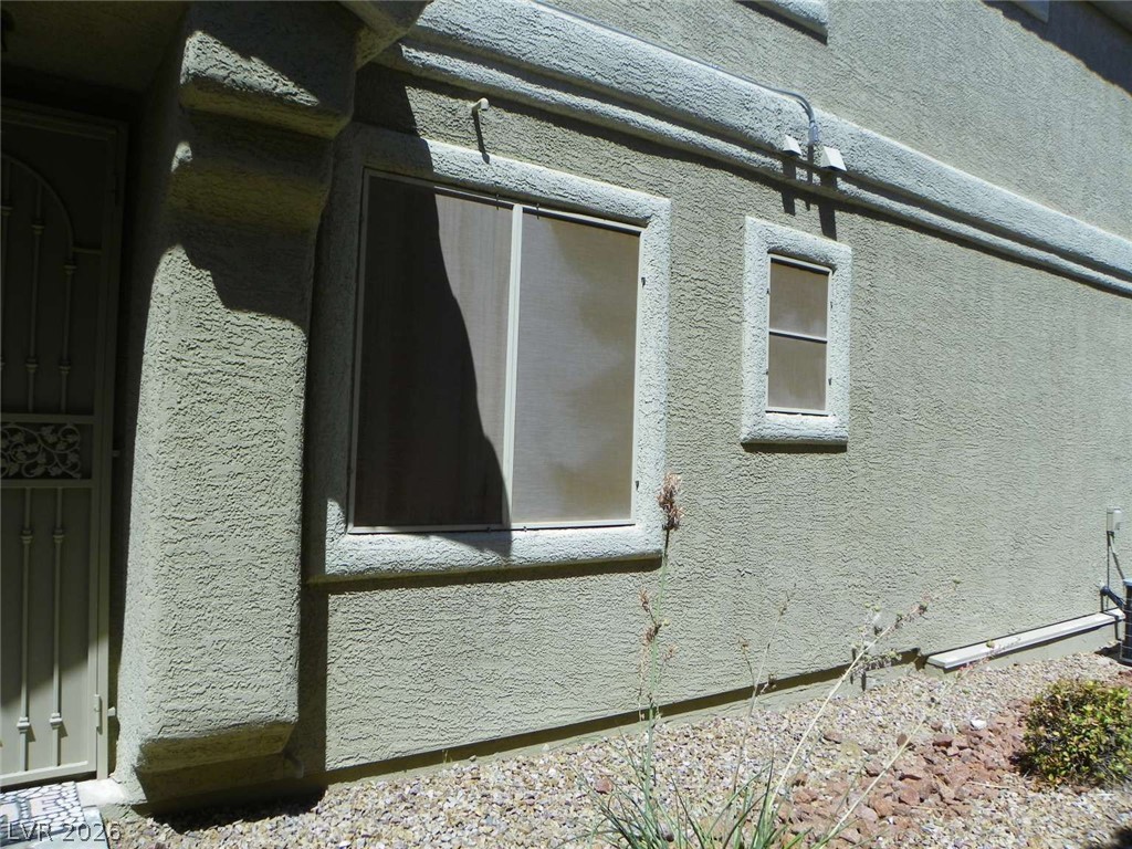 6233 Ordaz Avenue 103 Property Photo 3