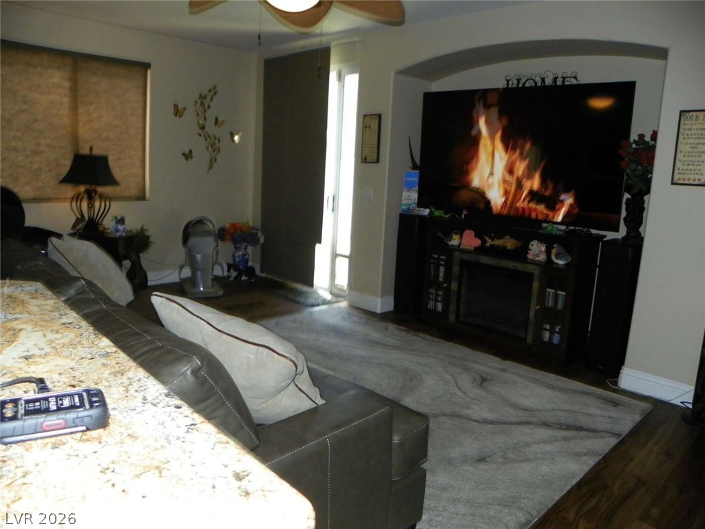 6233 Ordaz Avenue 103 Property Photo 12