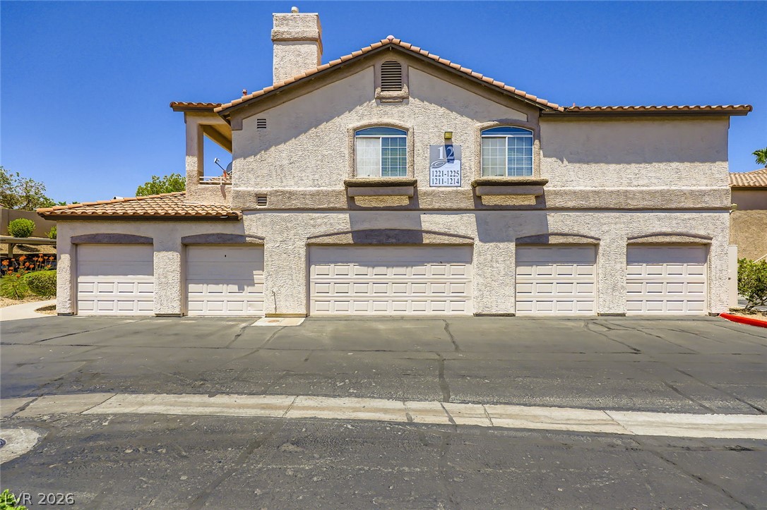 75 North Valle Verde Drive 1212 Property Photo 3