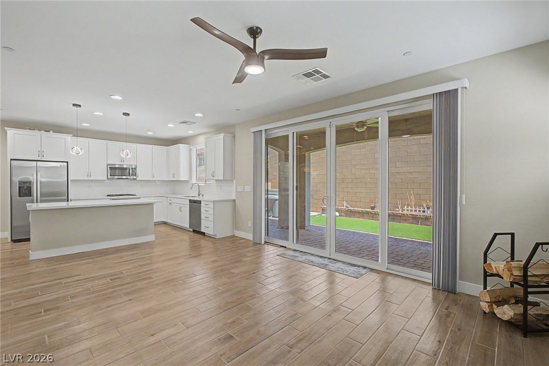 387 Moderato Court Property Photo 20