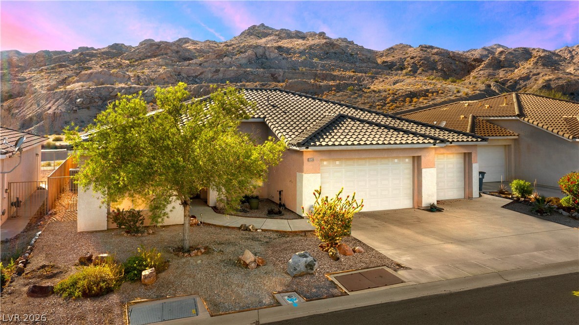 3589 Cottage Canyon Street Property Photo 2