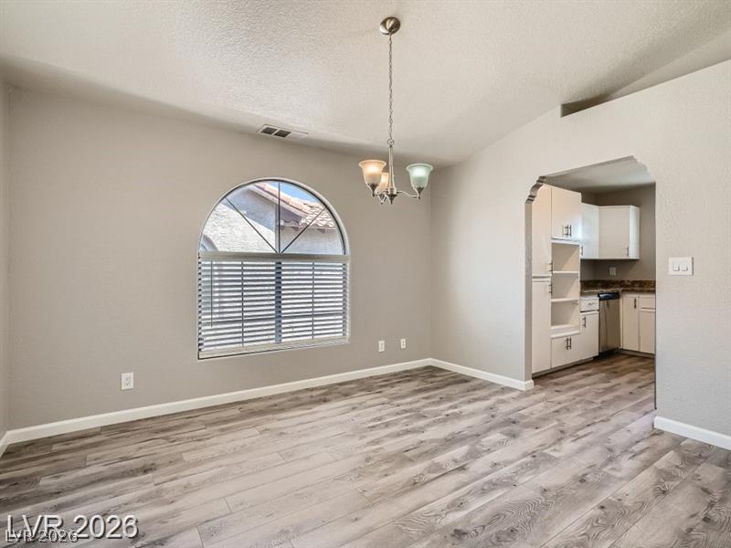 1411 Santa Margarita Street H Property Photo 9
