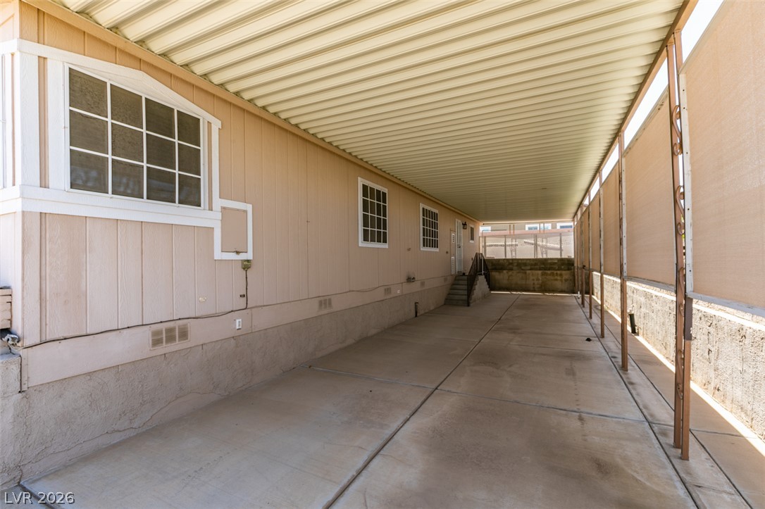 1297 Brenalee Avenue Property Photo 2