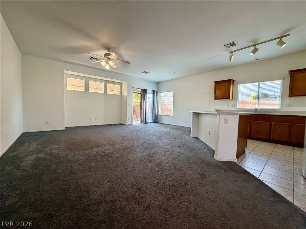 6440 Sierra Sands Street Property Photo 3