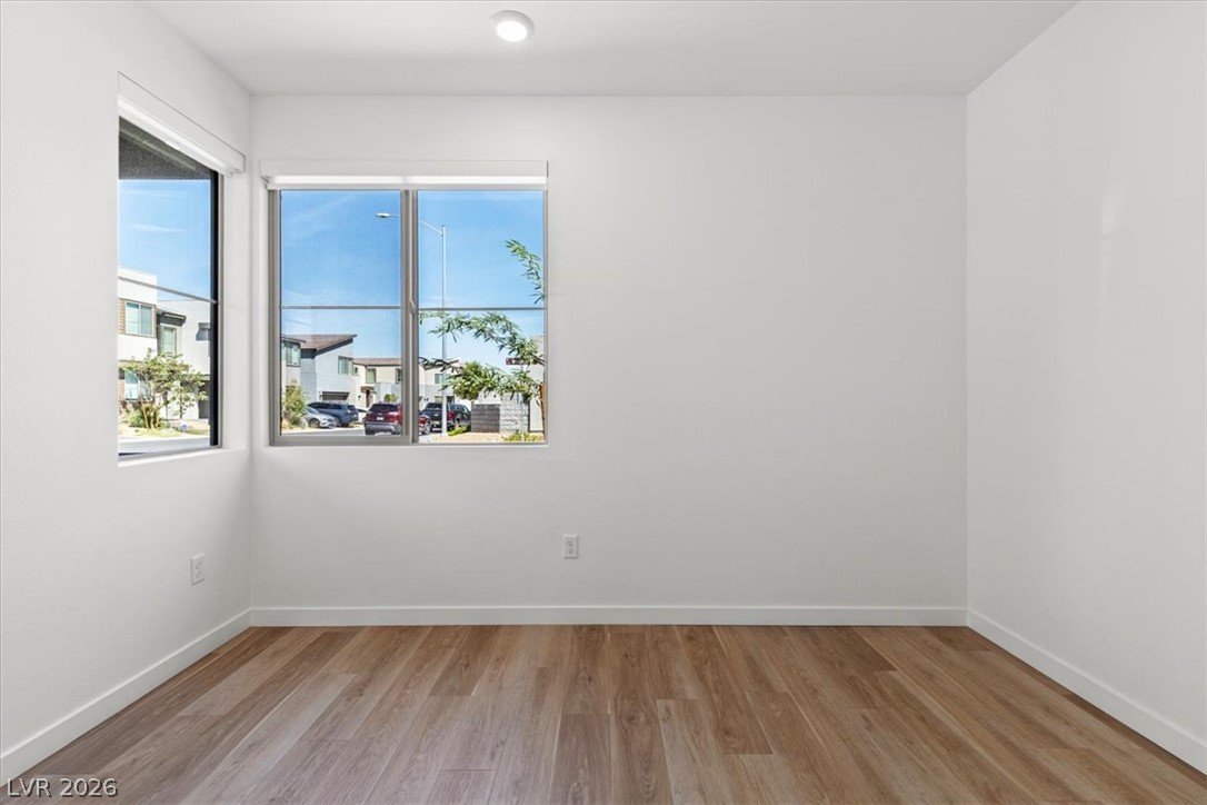 10489 Mountain Aster Avenue Property Photo 6