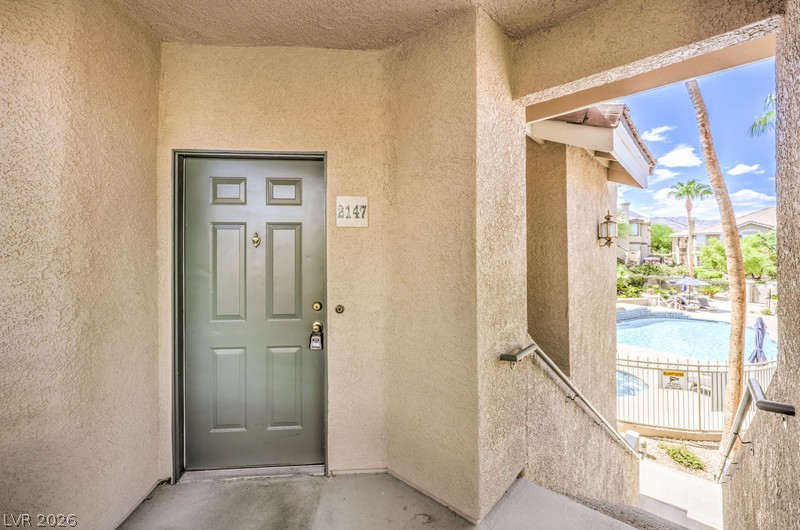 9901 Trailwood Drive 2147 Property Photo 6