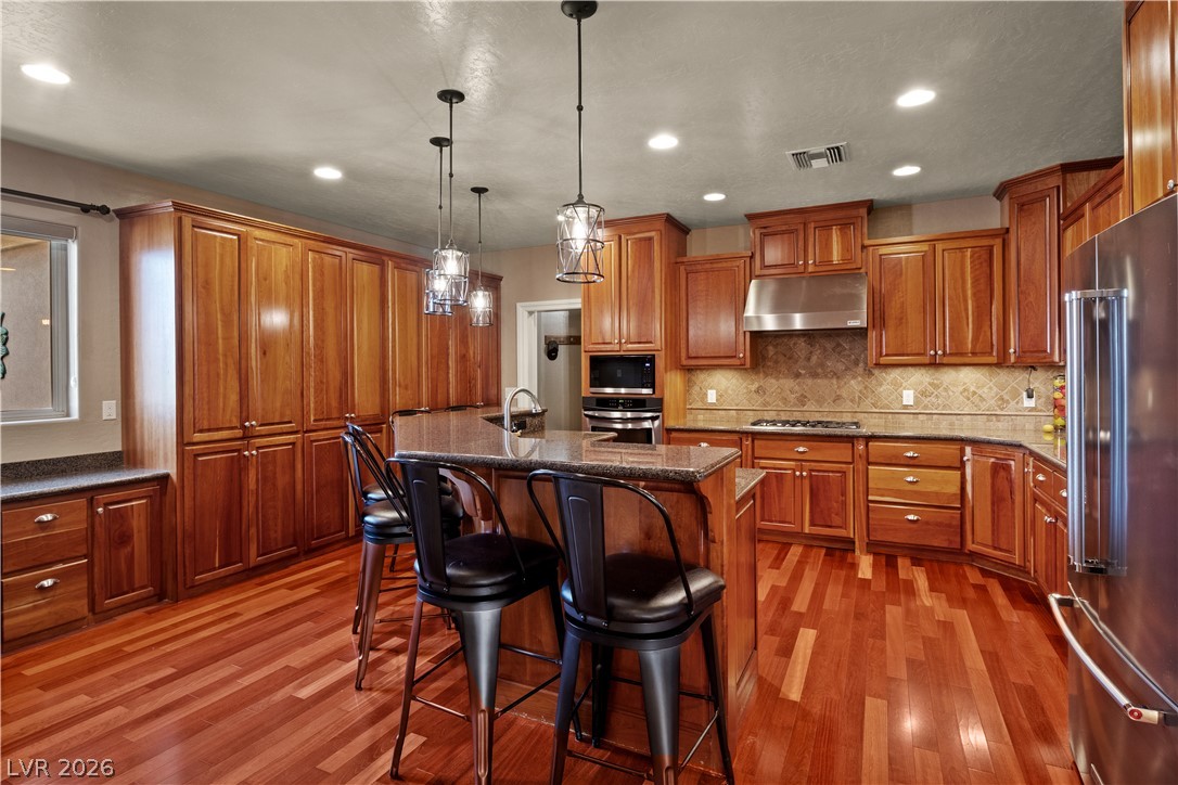 201 West Delamar Drive Property Photo 8