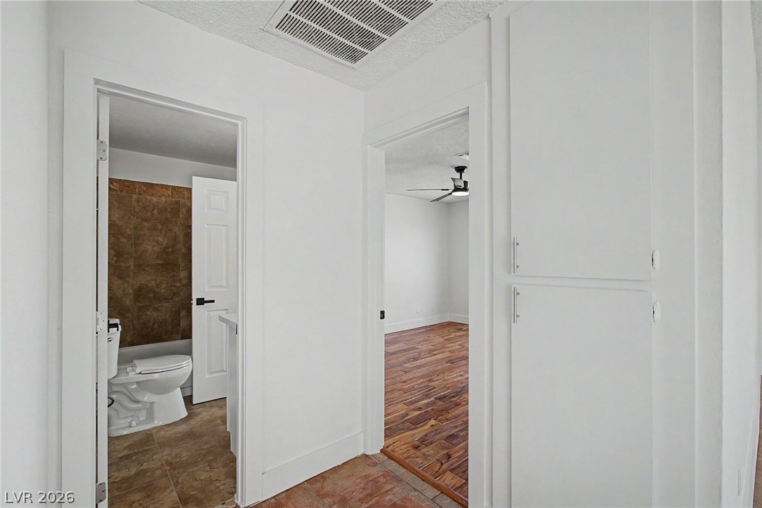 6794 Mangrum Circle Property Photo 4