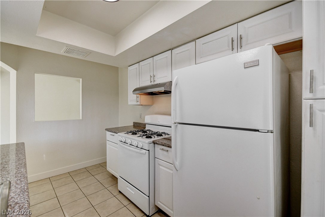 1405 Vegas Valley Drive 229 Property Photo 8