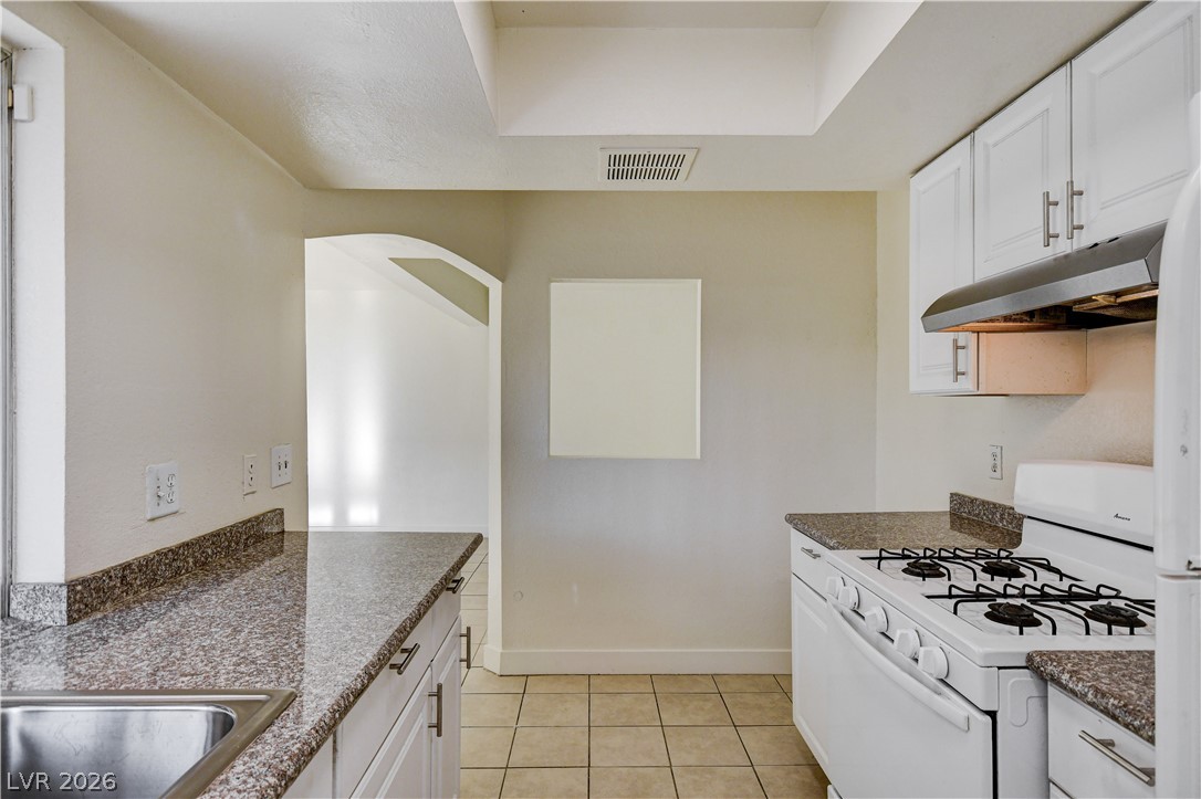 1405 Vegas Valley Drive 229 Property Photo 9
