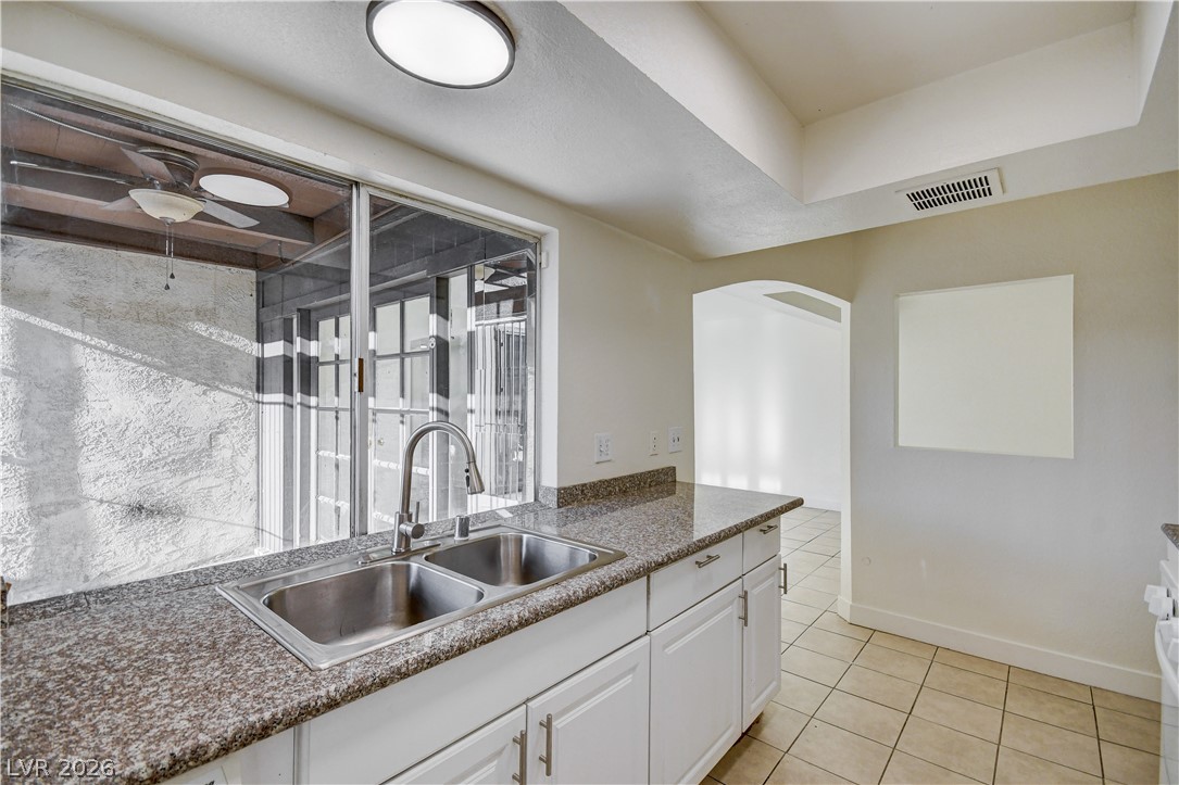 1405 Vegas Valley Drive 229 Property Photo 12