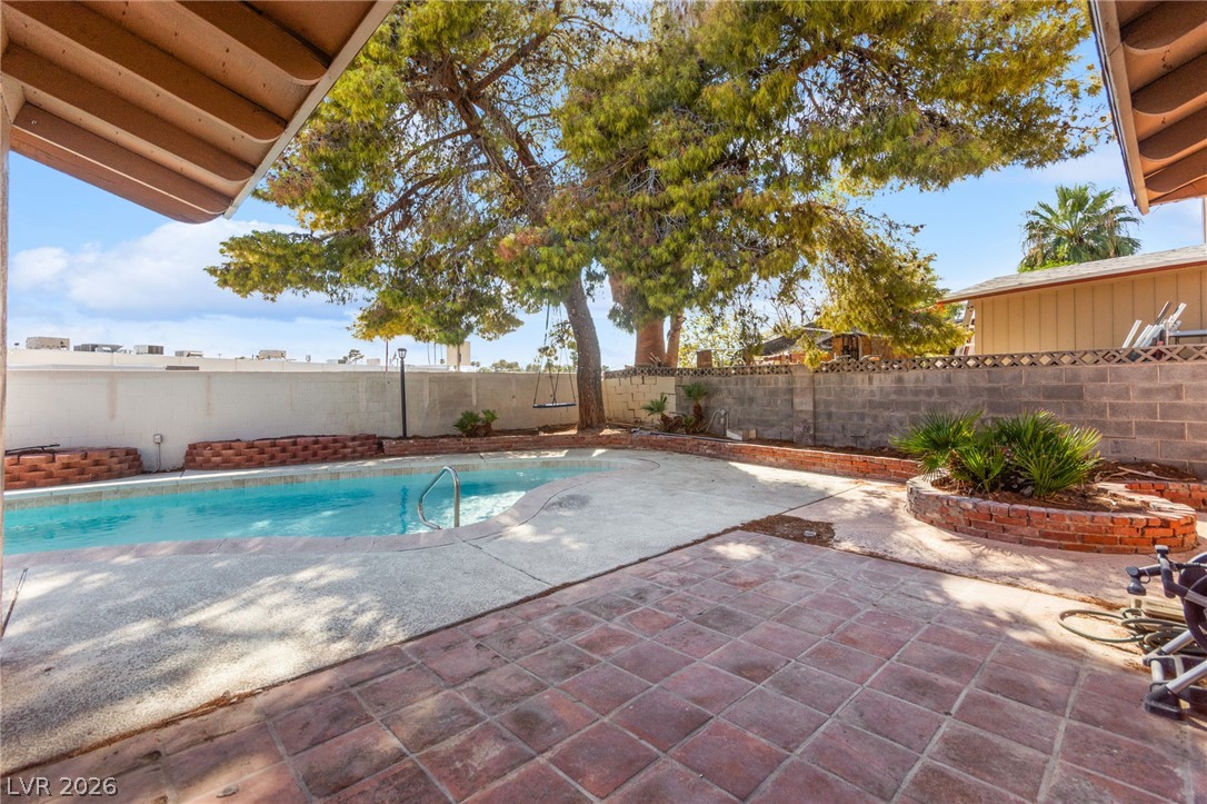 2503 Siesta Avenue Property Photo 42