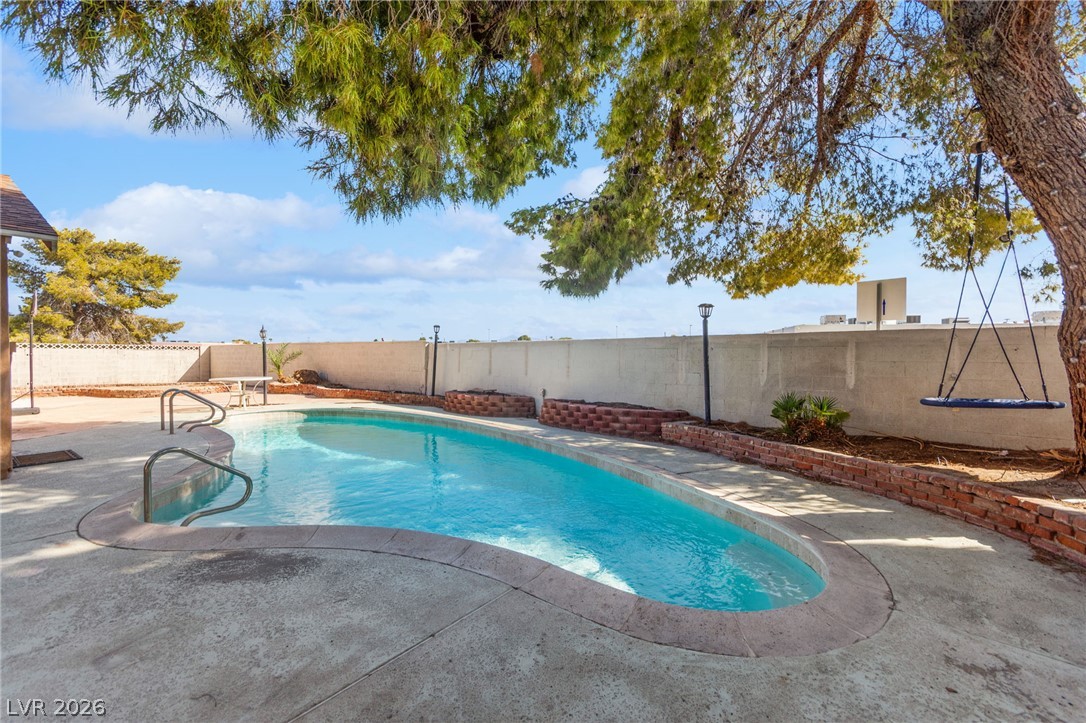 2503 Siesta Avenue Property Photo 46