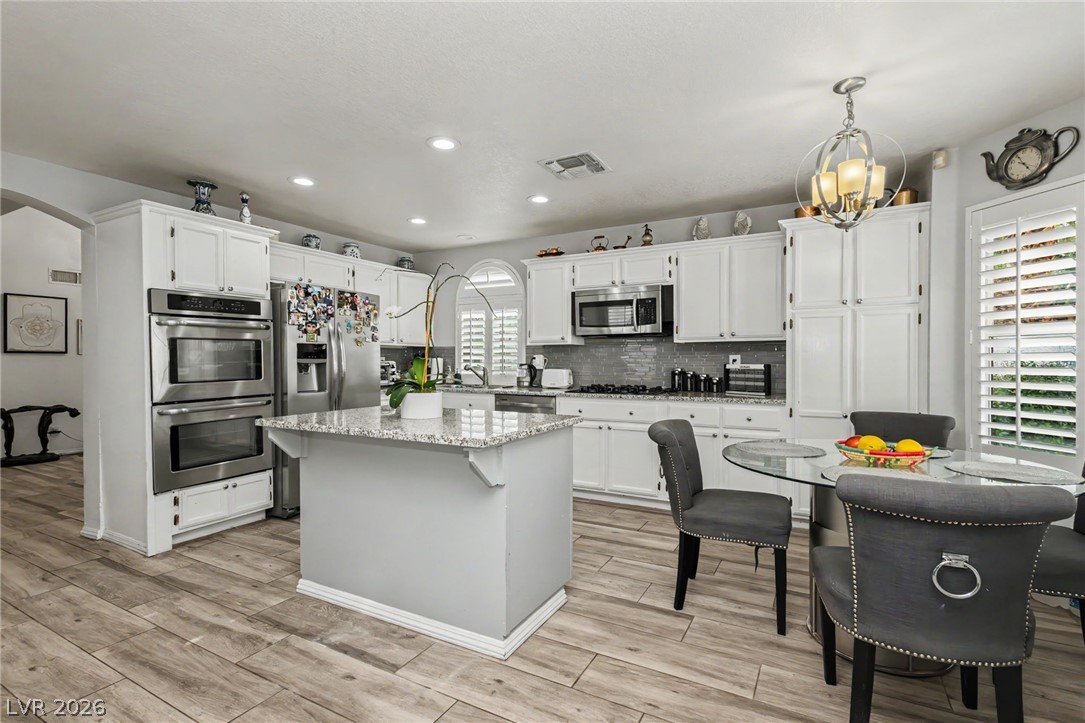 9824 Cactus View Avenue Property Photo 3