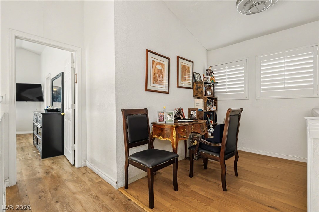 9824 Cactus View Avenue Property Photo 18