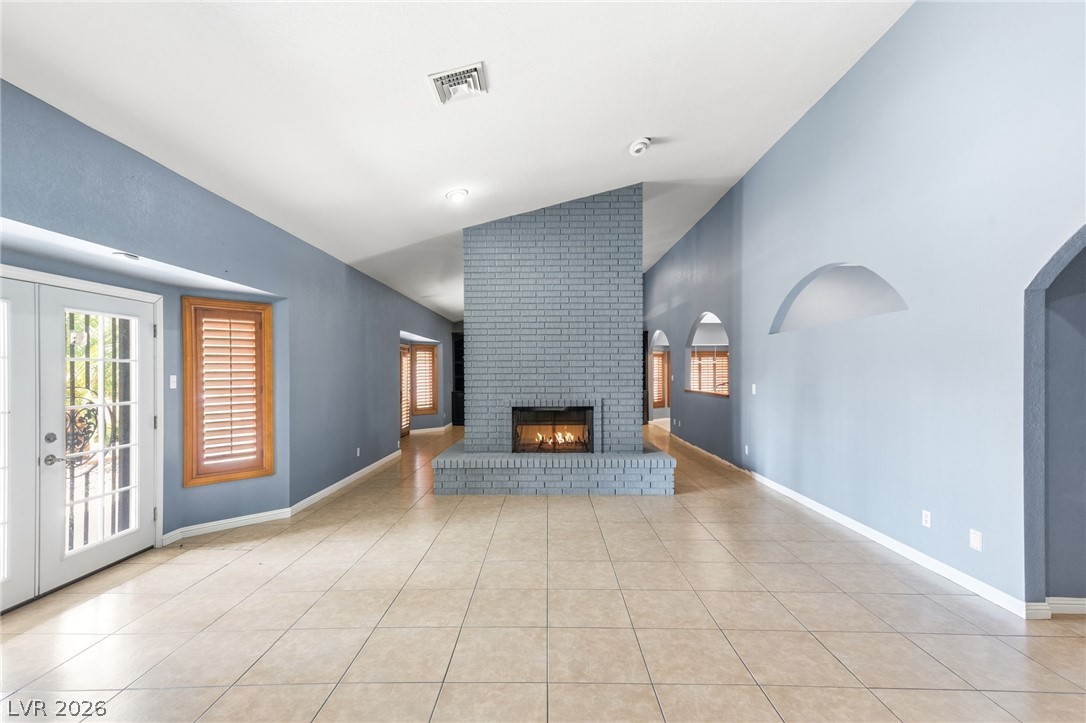 8385 West La Madre Way Property Photo 10