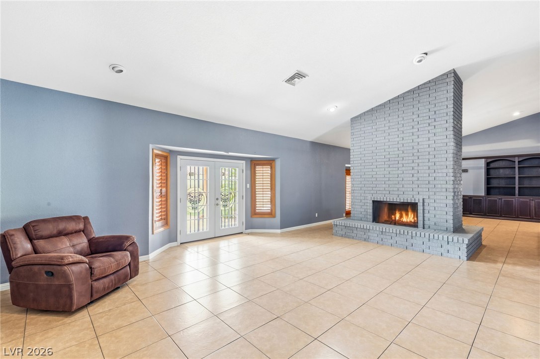 8385 West La Madre Way Property Photo 11